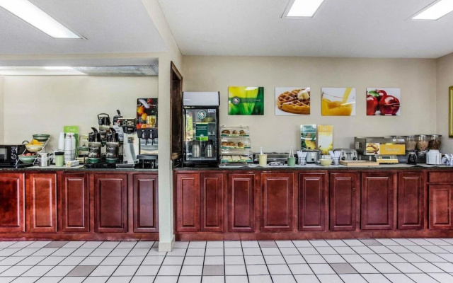 Quality Inn & Suites