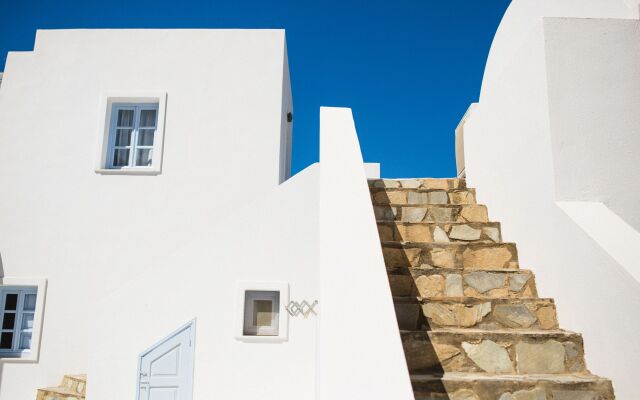 Отель Pelagos Hotel-Oia Греция, Остров Санторини - отзывы, цены и фото номеров - забронировать отель Pelagos Hotel-Oia онлайн вид на фасад