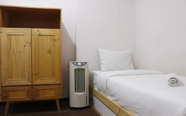Homey 2BR Apartment at Gateway Pasteur Near Exit Toll By Travelio