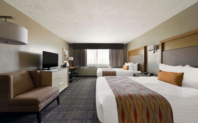 Best Western Plus Landmark Hotel