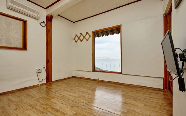 Mokpo Island Hanok Guesthouse