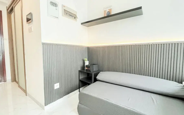 Homey Studio At Sky House Alam Sutera Apartment