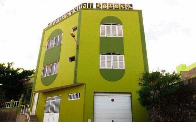 Residencial Raiar in Mindelo, Cape Verde from 34$, photos, reviews - zenhotels.com hotel front