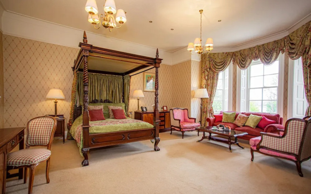 Judges Hotel