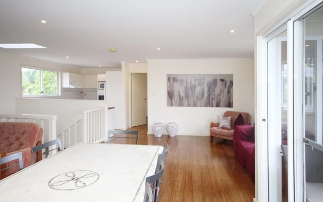 Redman Place, 2/9