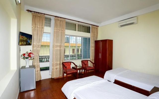 Lan Phuong Hotel