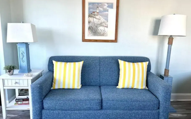 *OCEANFRONT FRESH RENO*KING Bed*Pool*Hot Tub*Approved Dogs*W54