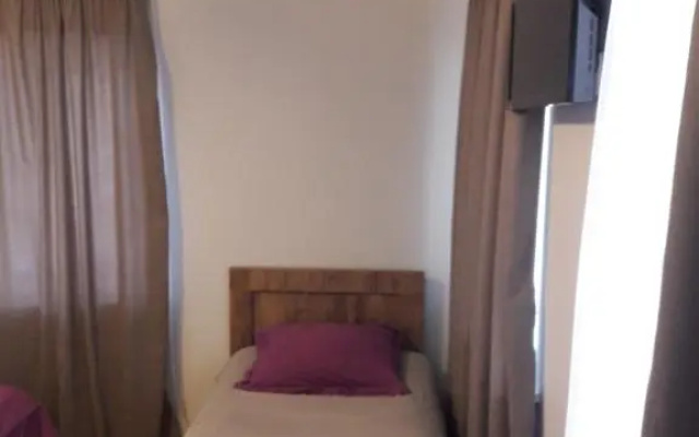 Guest House On Mirian Mepe