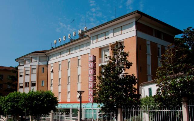 Hotel Moderno Кьянчиано Терме вид на фасад