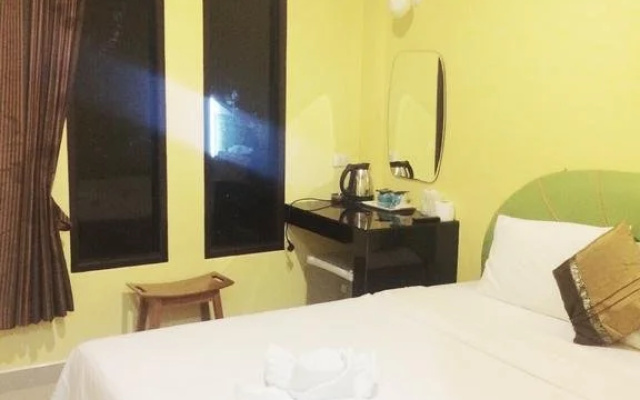 Tharadol Resort
