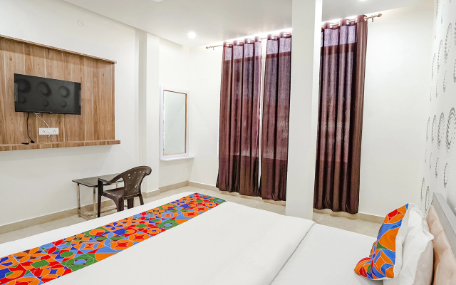 Fabhotel Siddhi