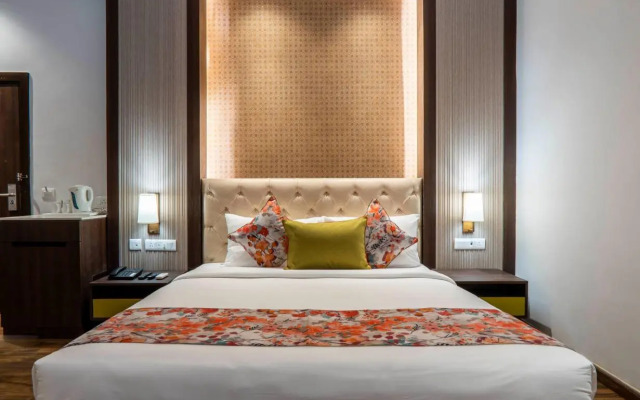 Hotel Le ROI Lake View koti