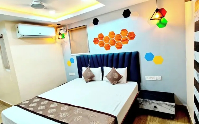 Hotel Kunj Santosh Near Jagannath Temple