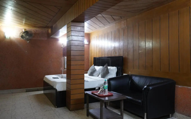 Hotel Quadis 15