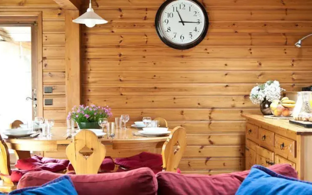 Chalet Iceman