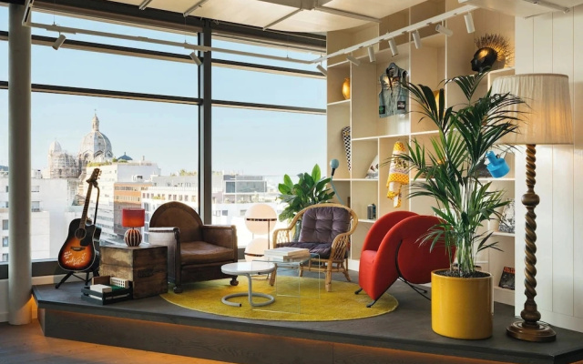 Ruby Lilou Hotel Marseille by IHG