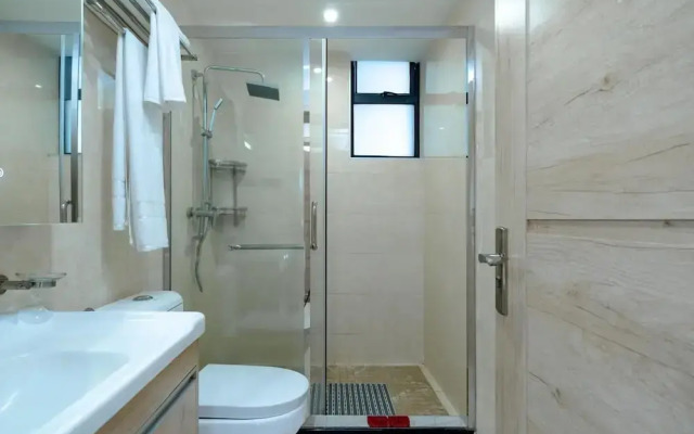 Urban Oasis View Palace Apartments-3 Bed