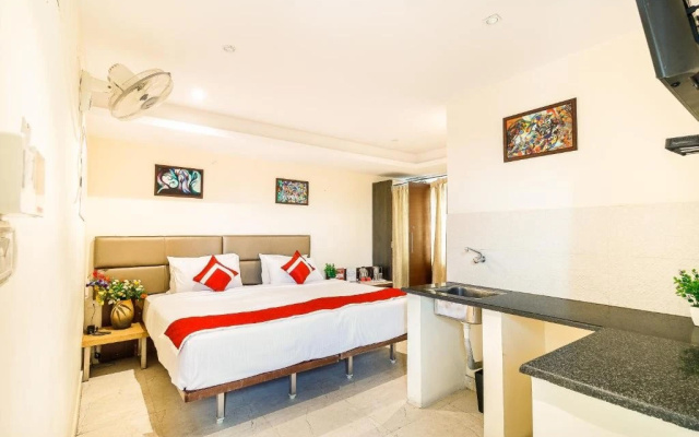 Smile Hotels by OYO Rooms
