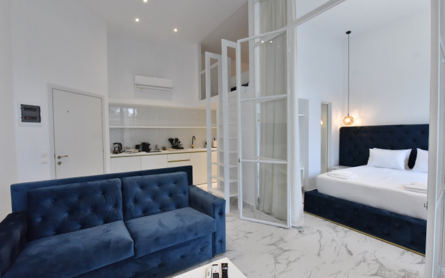 4 Elements Seaside Luxury Suites Water