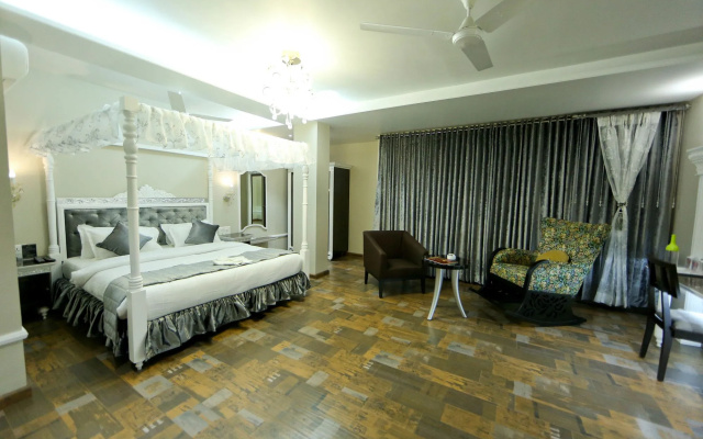 Hotel President