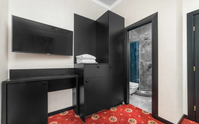 Livadia Apartments