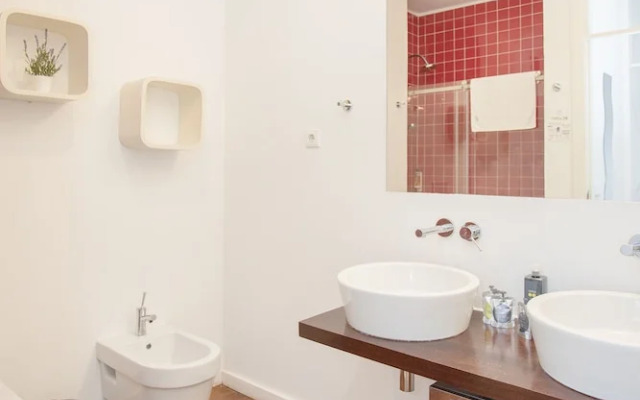 Liiiving - Light Trendy Apartment