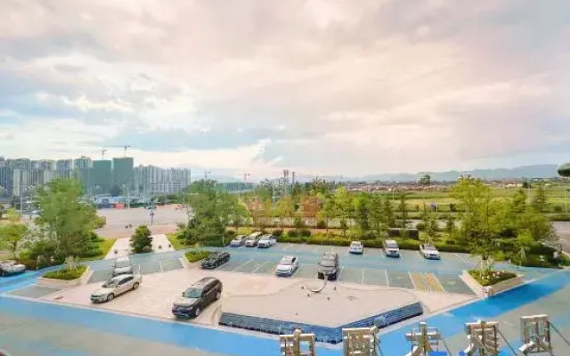 Zhaotong Beijia Hotel