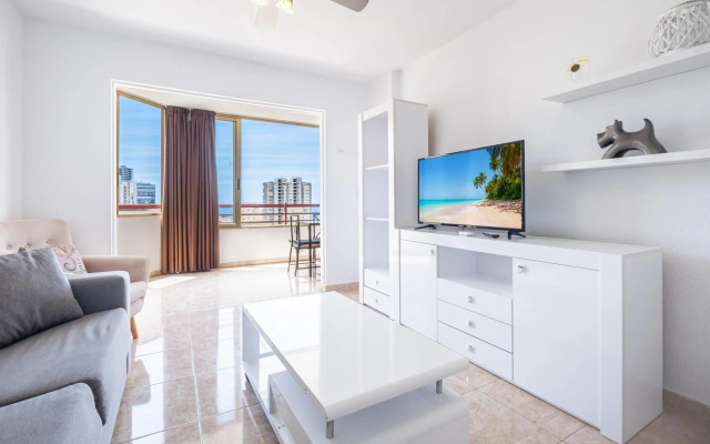 Europa Center 12-B Apartment Levante Beach