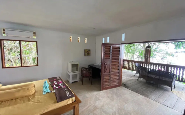 Prince John Dive Resort