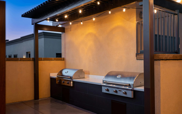 Home2 Suites by Hilton Bakersfield