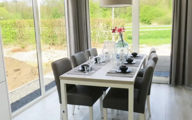 Chalet Near Veluwemeer With Water Sports
