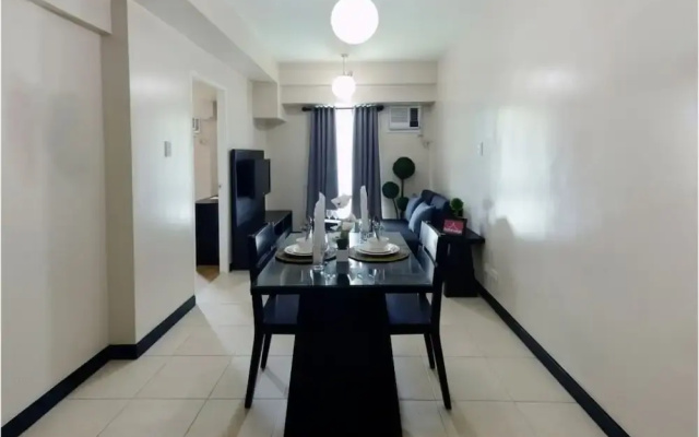 Home Edge Serviced Apartments Makati