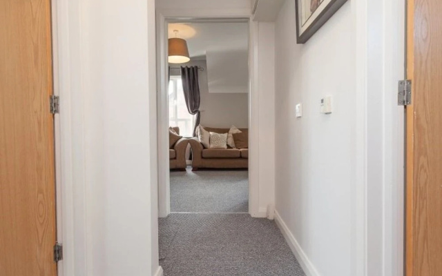 Belfast Budget Maldon Court 11