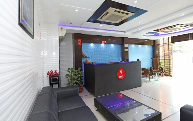 Fabhotel Cameron