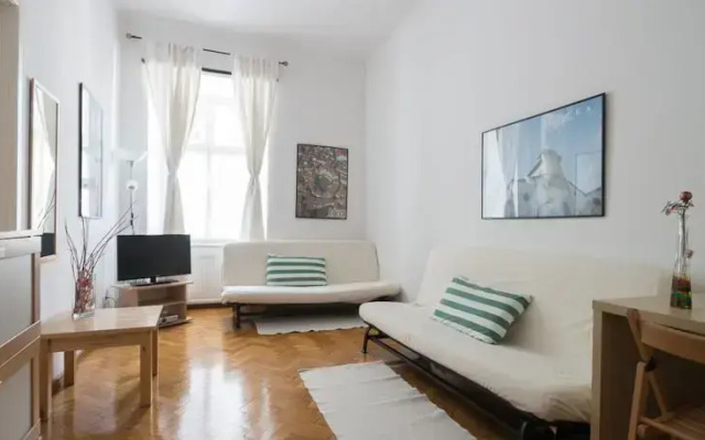 Home in Krakow Silvios Apartments