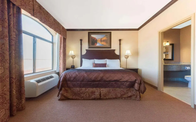 Big Country Hotel  Suites