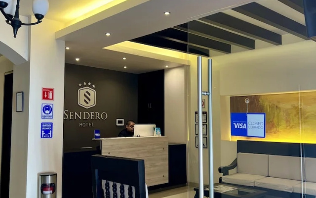 Sendero Hotel