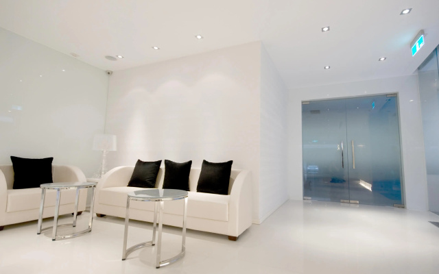 The Riverside Hotel Esthetics