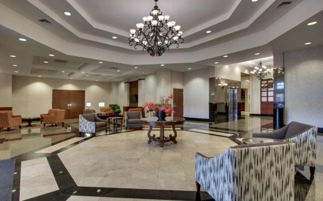 Drury Inn & Suites St. Louis Arnold