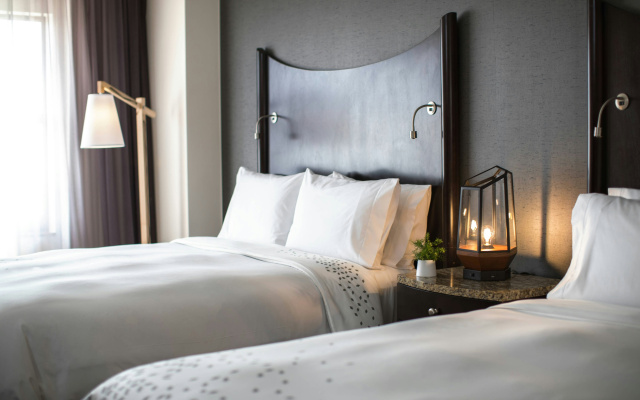 Renaissance Raleigh North Hills Hotel