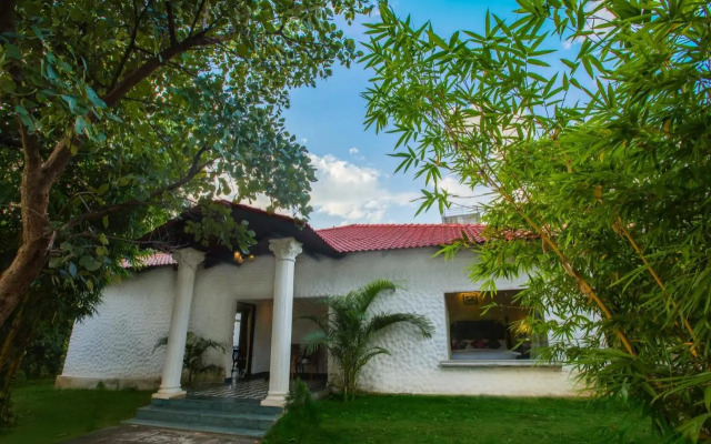 Tuli Veer Bagh Resort