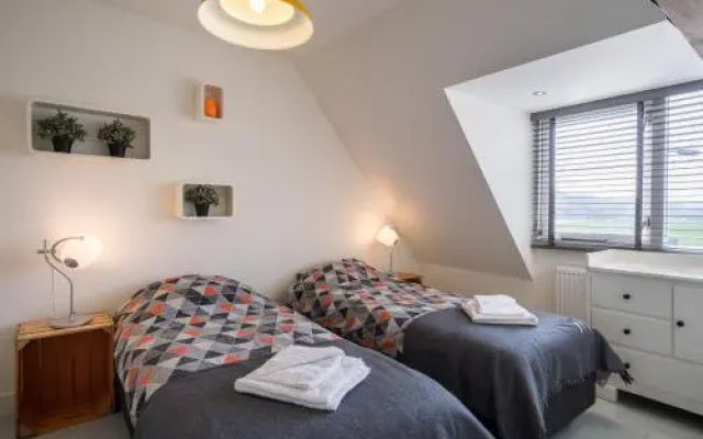 Wijkiki Surf House