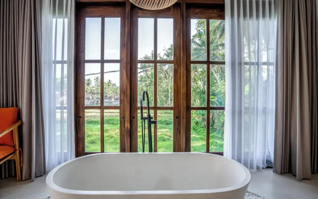Tropical Tribe Villa by EVDEkimi Ubud - Longer Stay Extra Perks