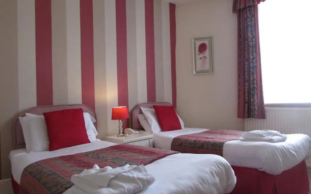 Holliers Hotel