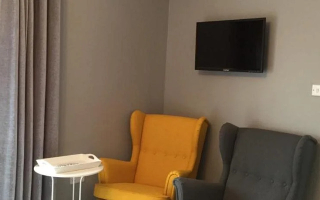 No 11B Boutique Rooms