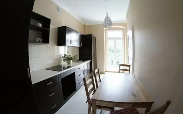 Apartament Vis-A-Vis Targów Poznańskich