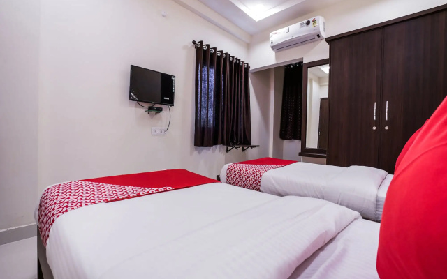 OYO 13163 Jaswitha Homes