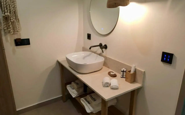 Cabana White Boutique Hotel