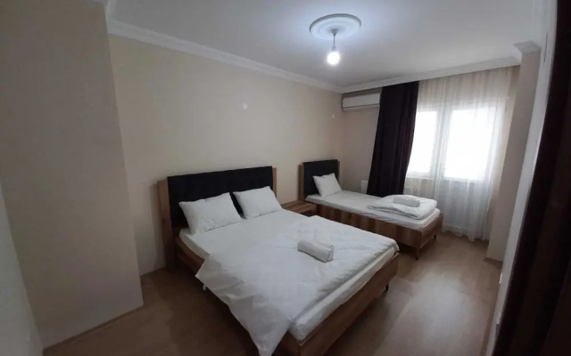 Kivanc Residence