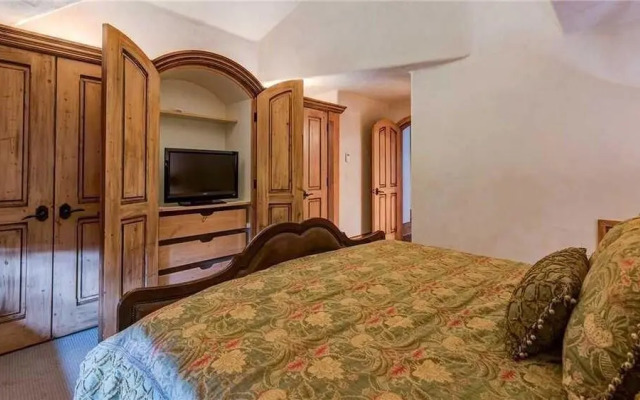 Bear Creek Lodge
